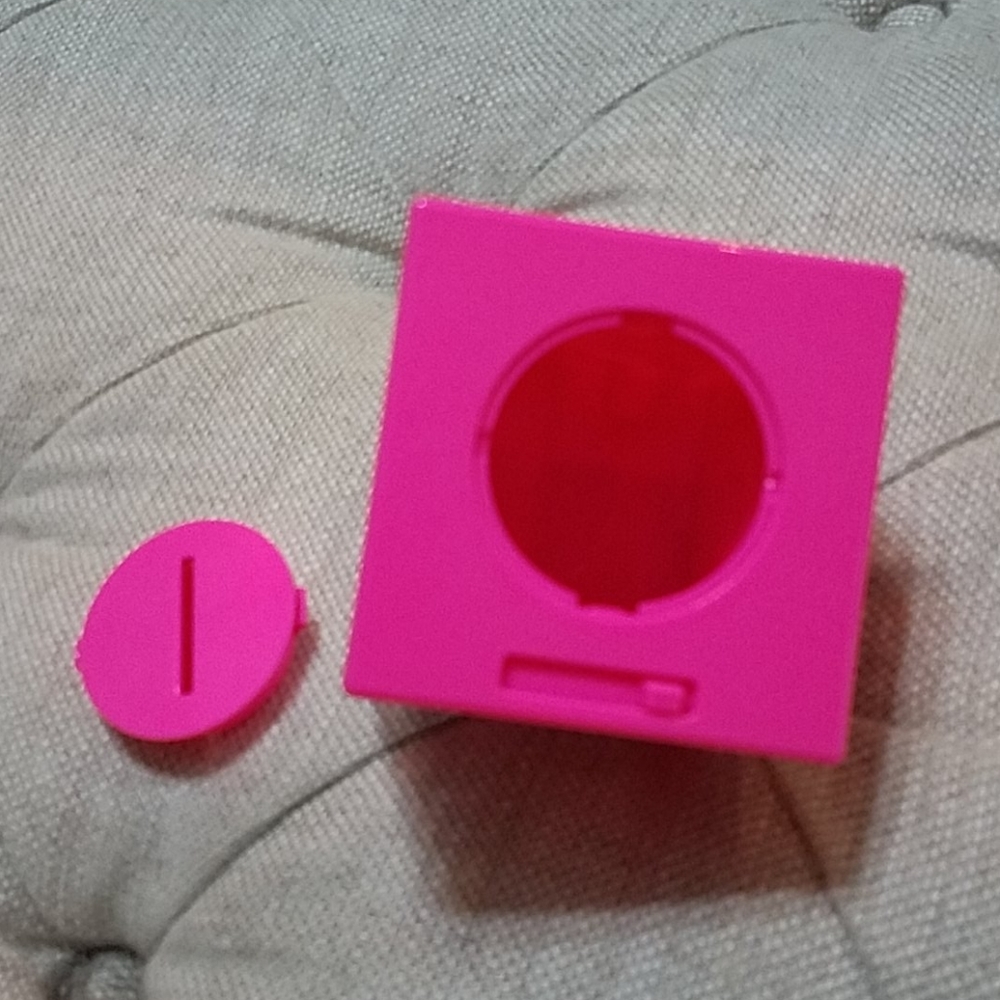 Pink Puzzle Storage Box - Picture 2 of 2